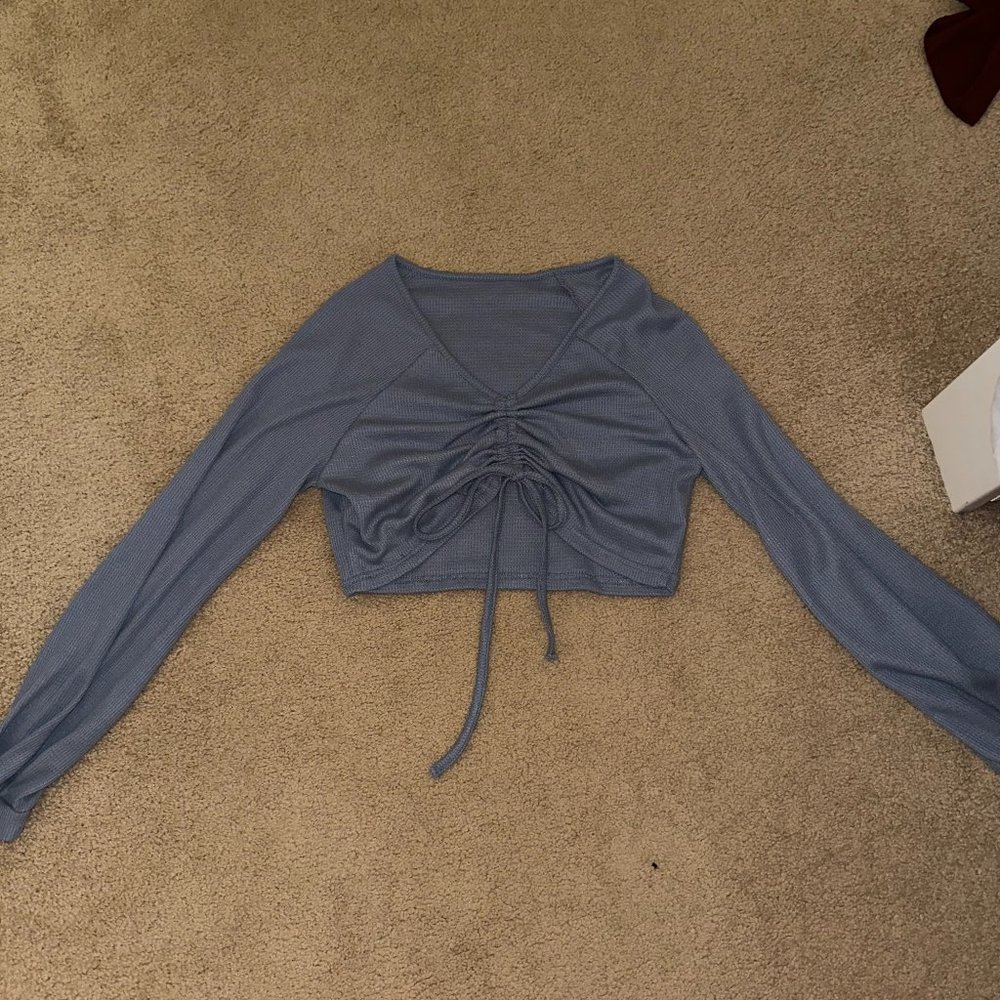Cropped Sweater - Picture 2 of 2